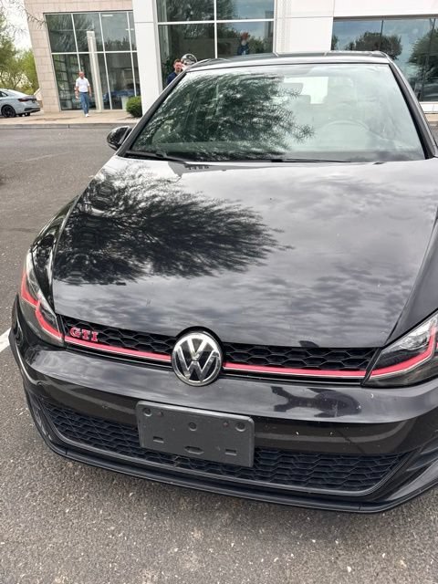 Used 2019 Deep Black Volkswagen S image 3