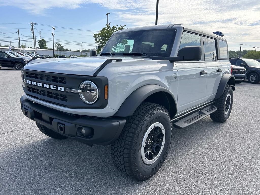 New 2026 Avalanche Gray Ford Big Bend® image 8