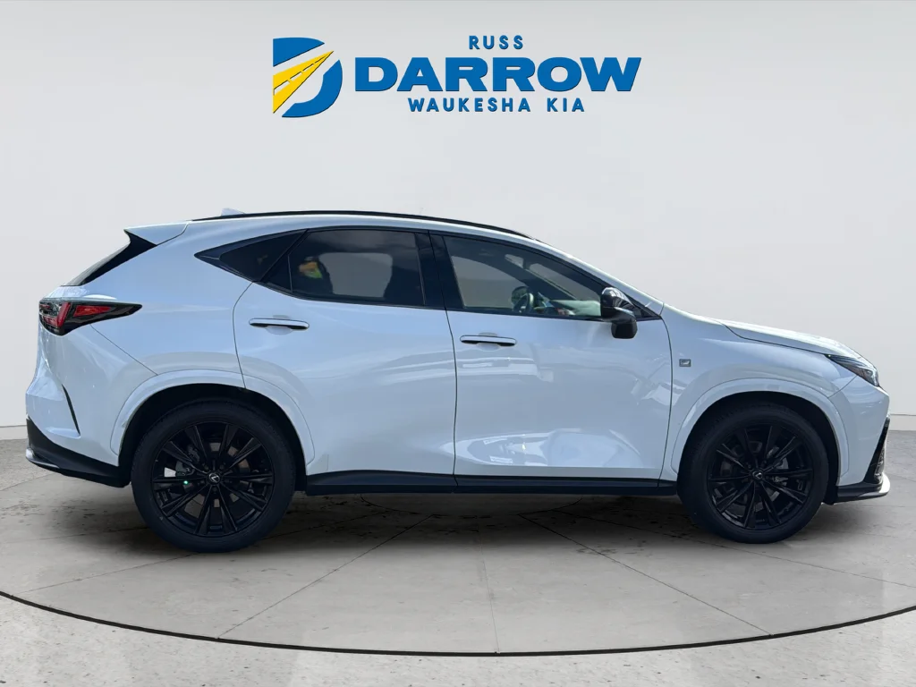Used 2024 White Lexus 350 F SPORT Handling image 6