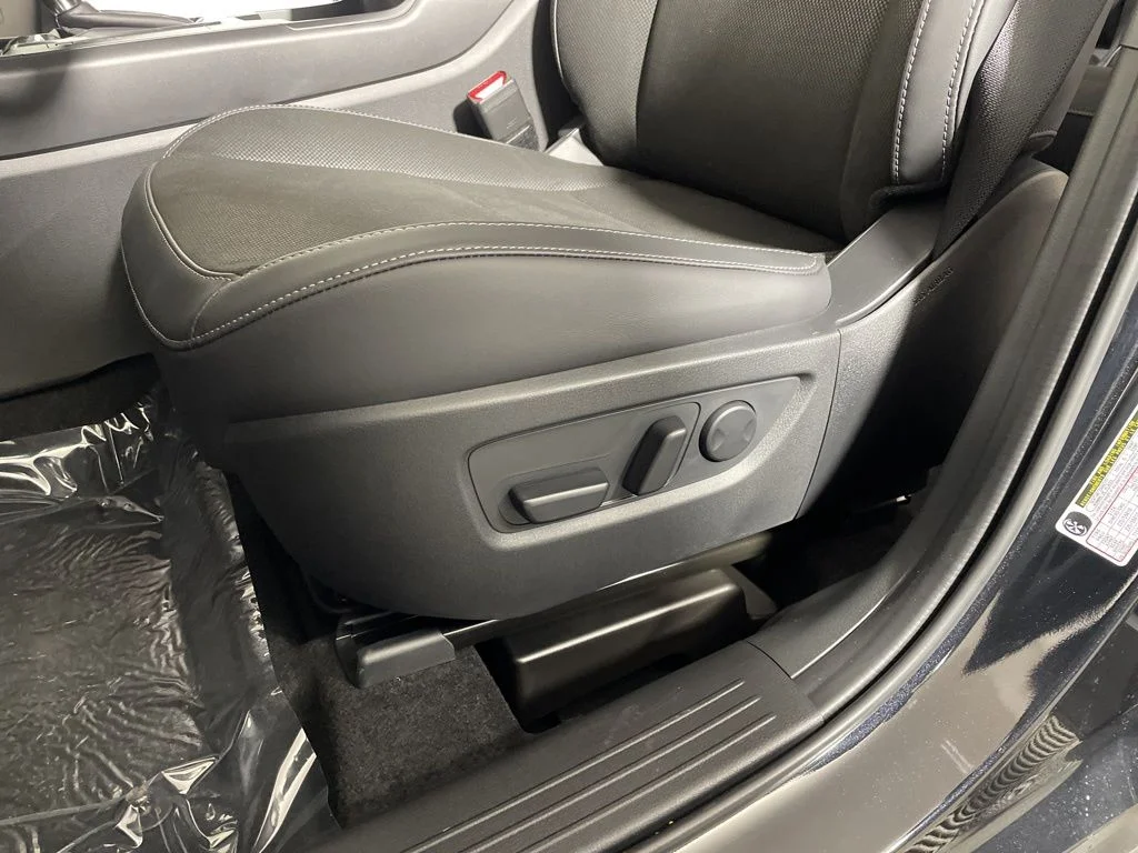 New 2026 Jet Black Mica Mazda 2.5 S Preferred AWD image 11