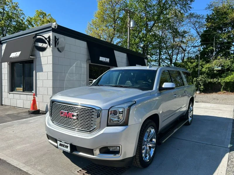 2017 GMC Yukon Denali AWD's photo