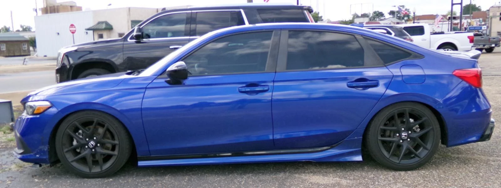 Used 2024 Aegean Blue Metallic Honda  image 2