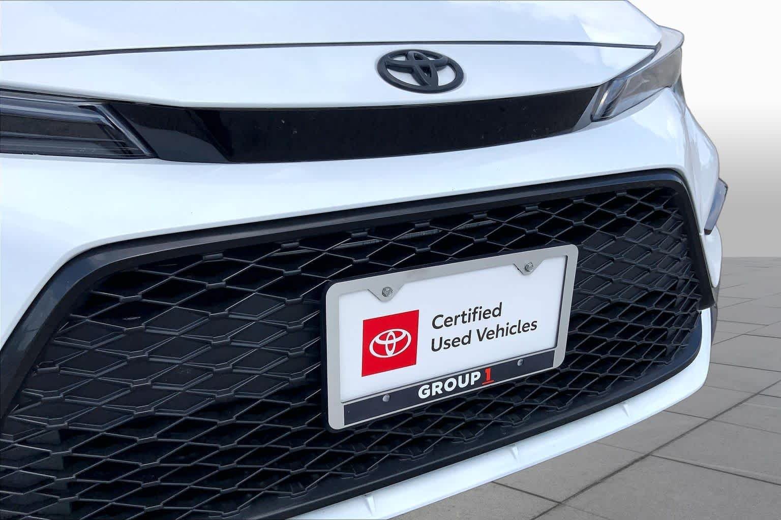 Used 2026 Ice Cap Toyota SE image 29