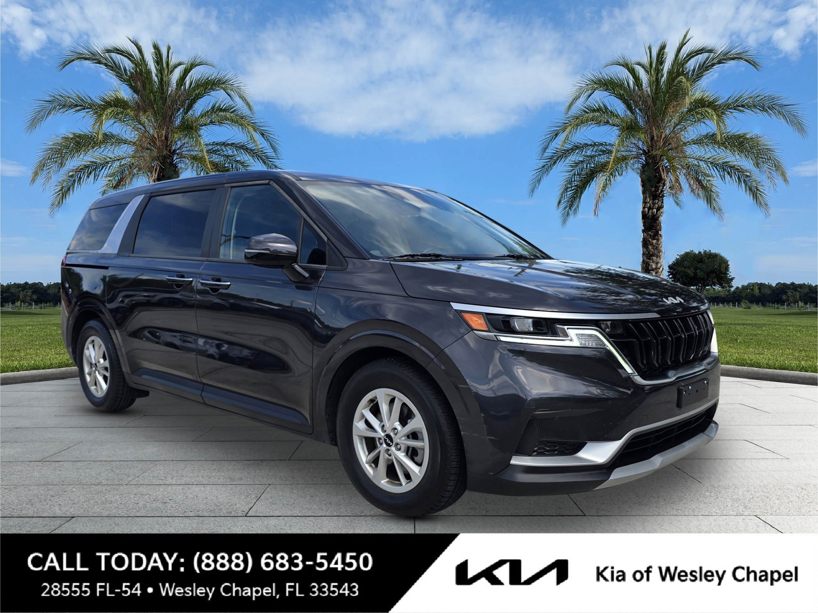 2024 Kia Sedona LX Seat Pkg's photo