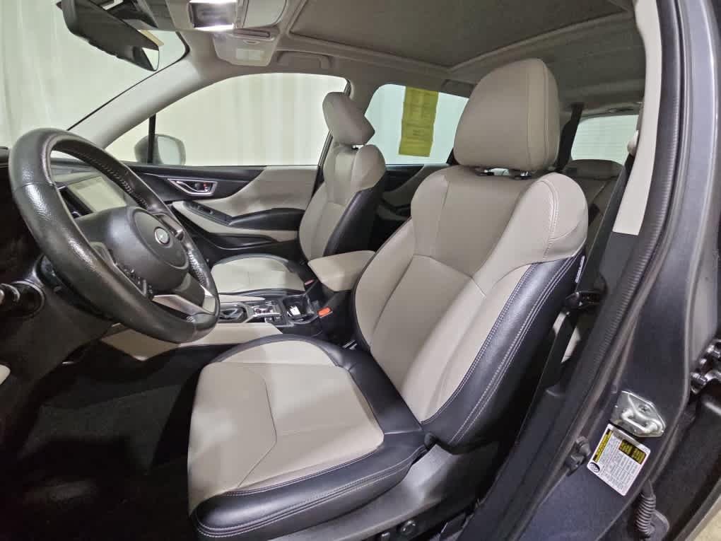 Used 2023 Magnetite Gray Metallic Subaru Limited image 12