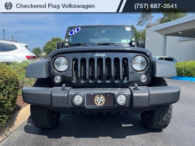 Used 2014 Black Clearcoat Jeep Rubicon image 12