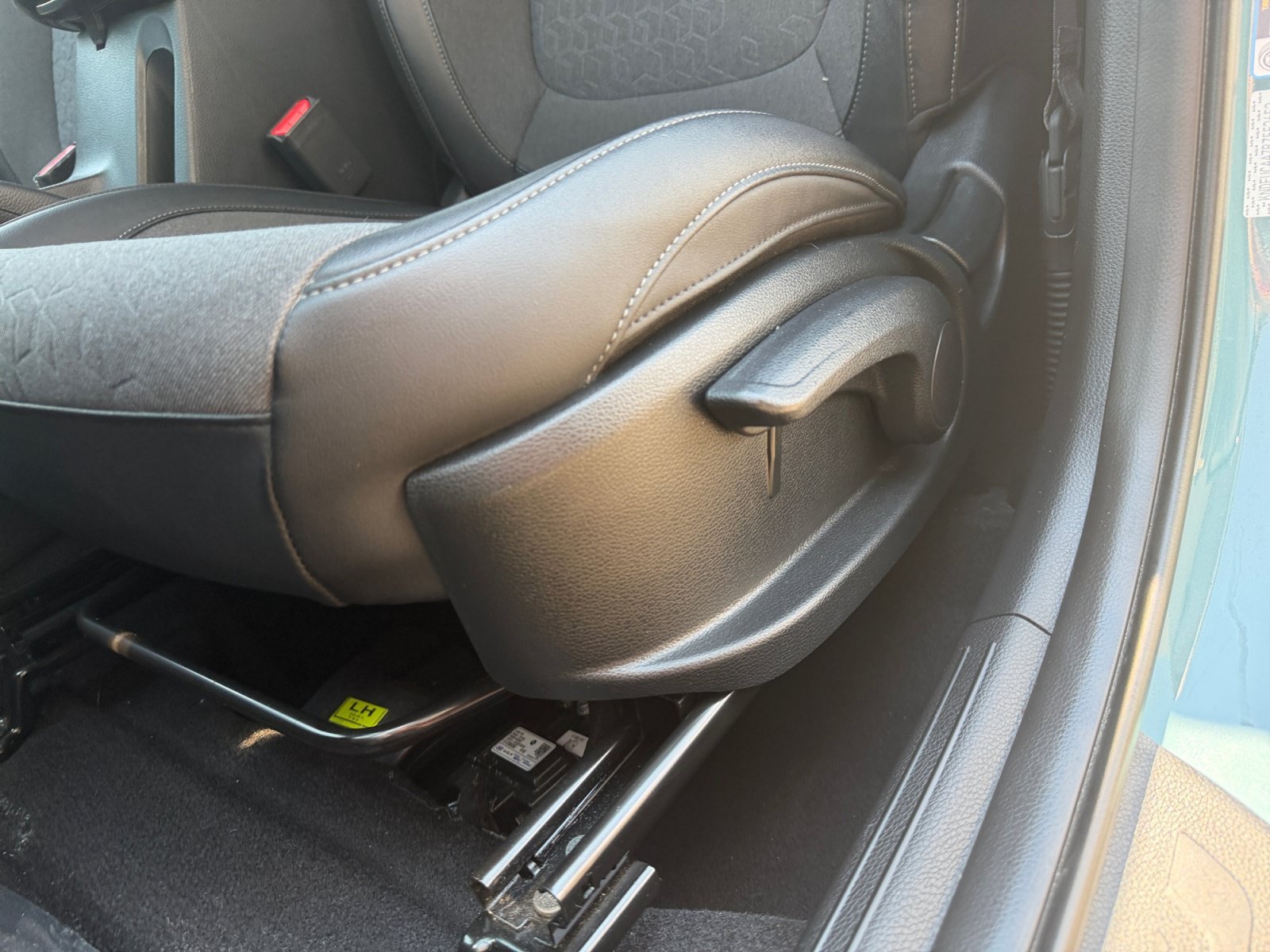 Certified Used 2024 Pluton Blue/Black Roof Kia S image 9