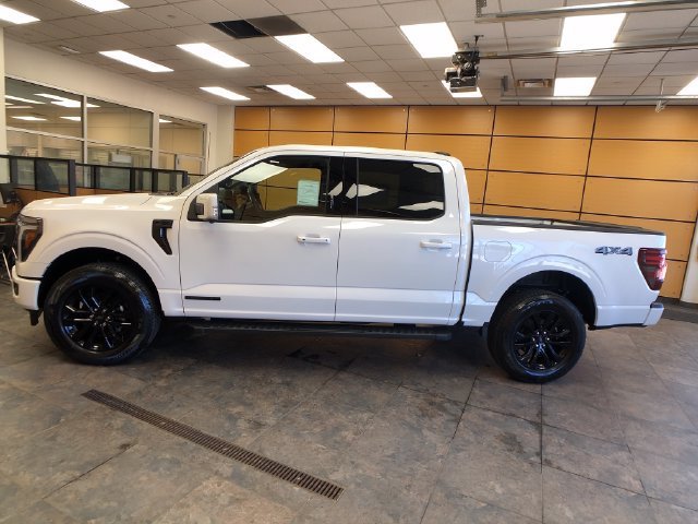 New 2026 Star White Metallic Tri-Coat Ford Lariat® image 4