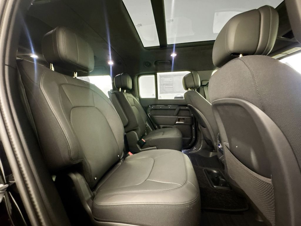 2026 Land Rover Defender V8 - Photo 27