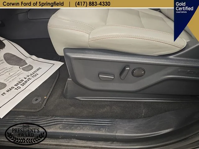 Certified Used 2025 Agate Black Metallic Ford Active image 38