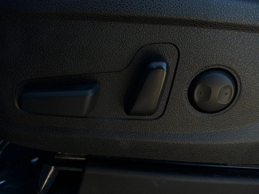 Used 2021 Ebony Black Kia S image 10