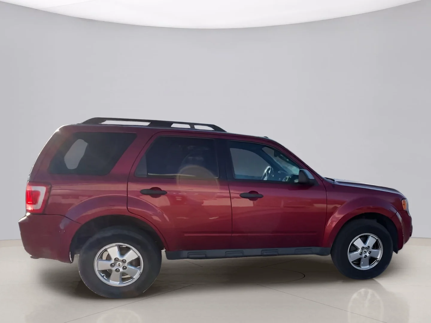 Used 2012 Red Ford XLT image 9