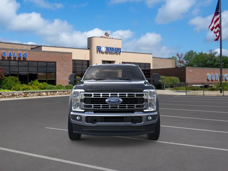 New 2026 Agate Black Metallic Ford F-550® XL image 28