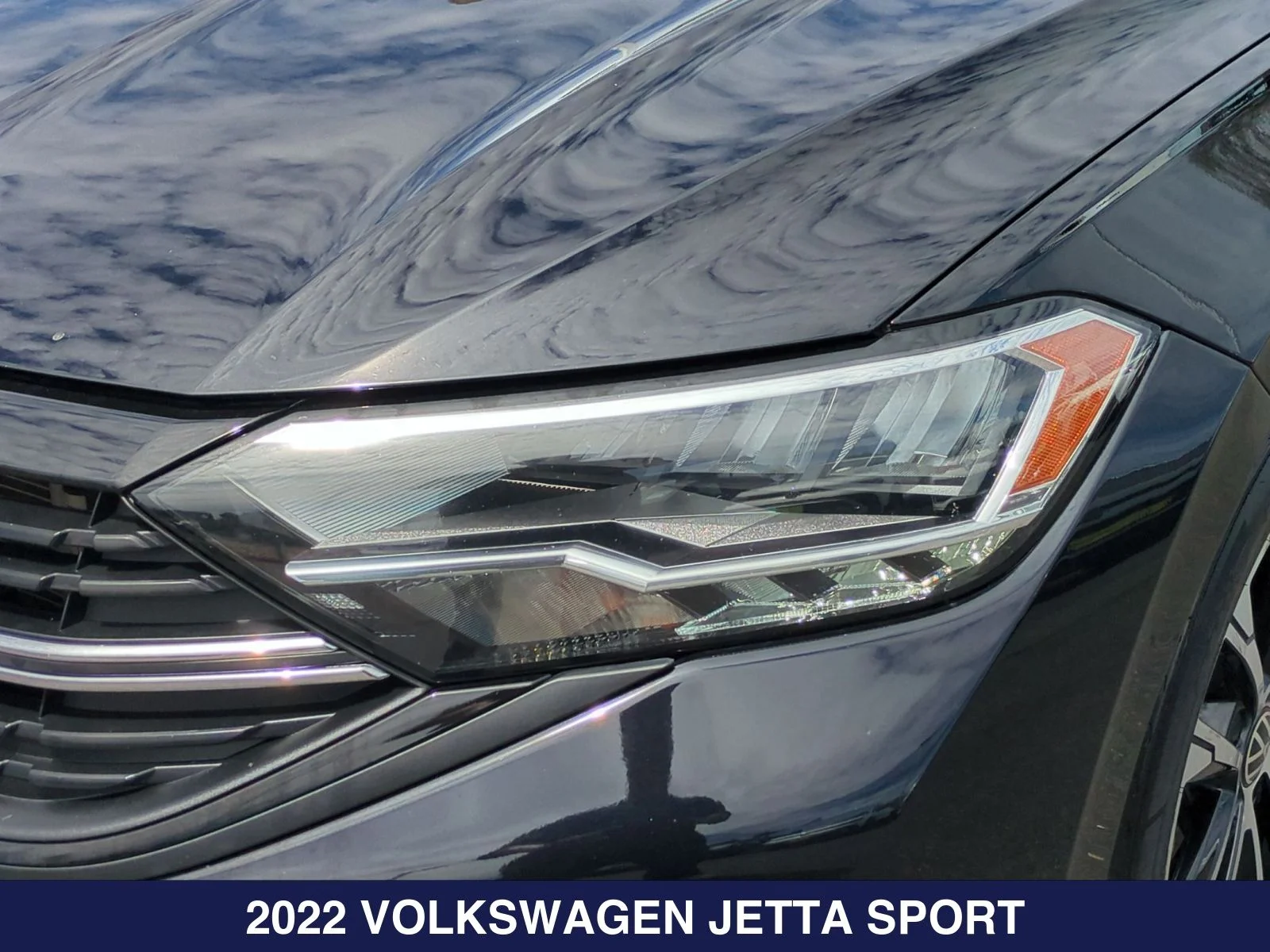 Used 2022 Black Volkswagen 1.5T Sport image 10