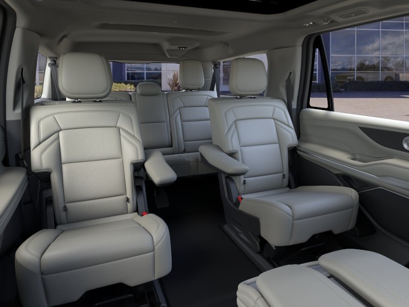 New 2026 Pristine White Metallic Tri-Coat Lincoln Reserve L image 40
