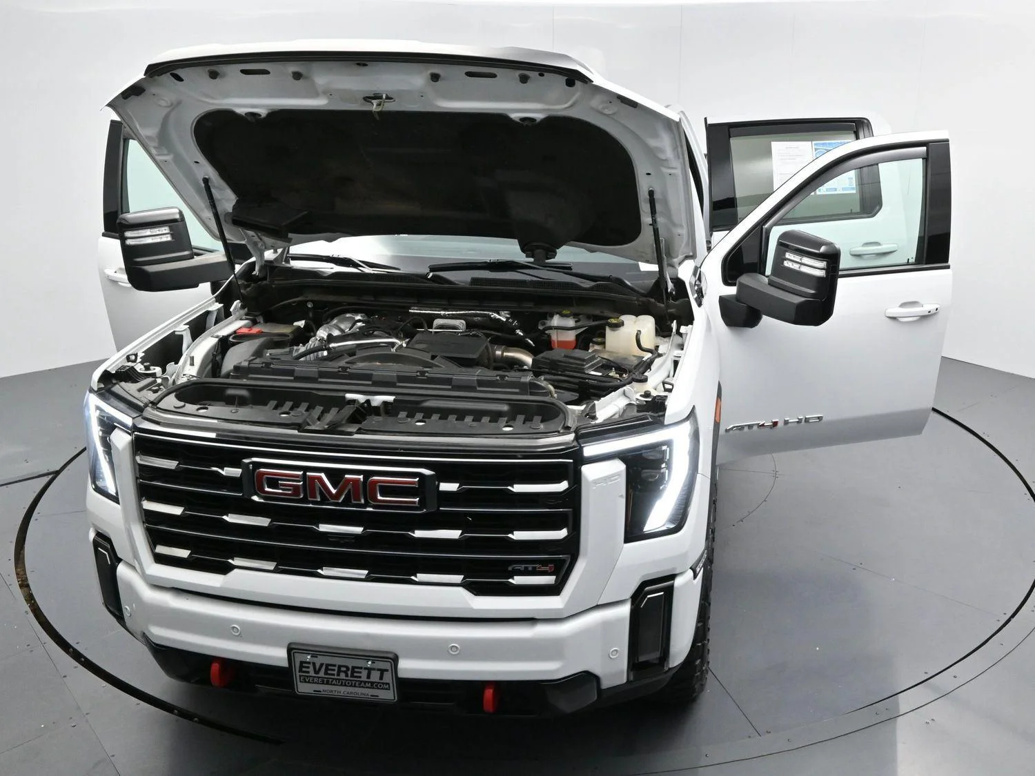 Used 2024 Summit White GMC AT4 image 46