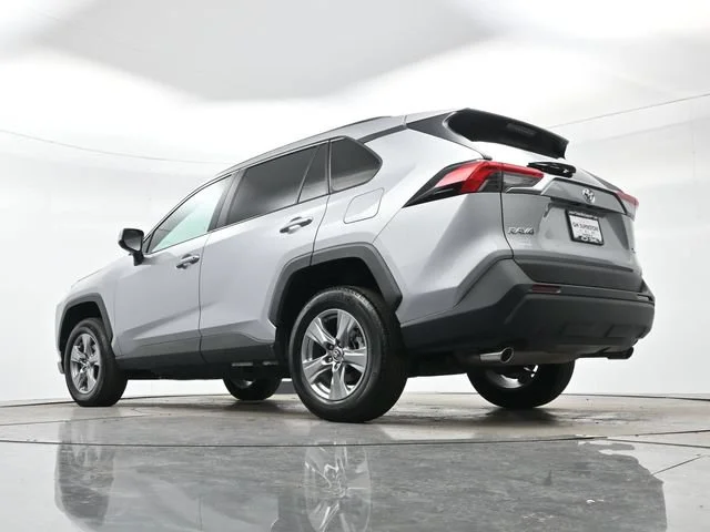 Used 2024 Silver Sky Metall Toyota XLE image 27