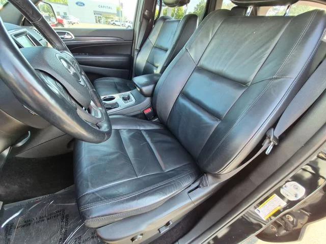 Used 2018 Black Jeep Limited image 21