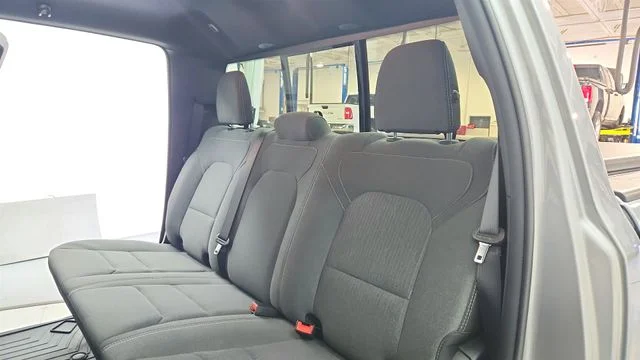 Photo 18