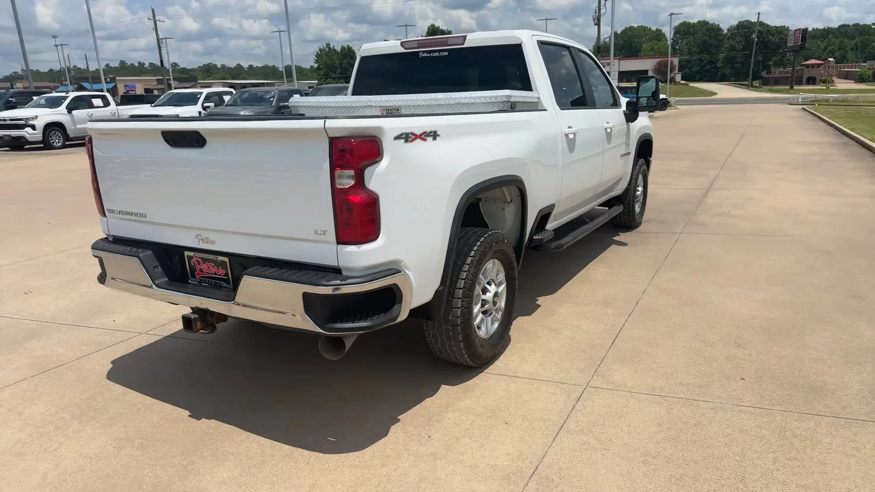 Used 2021 Summit White Chevrolet LT image 8