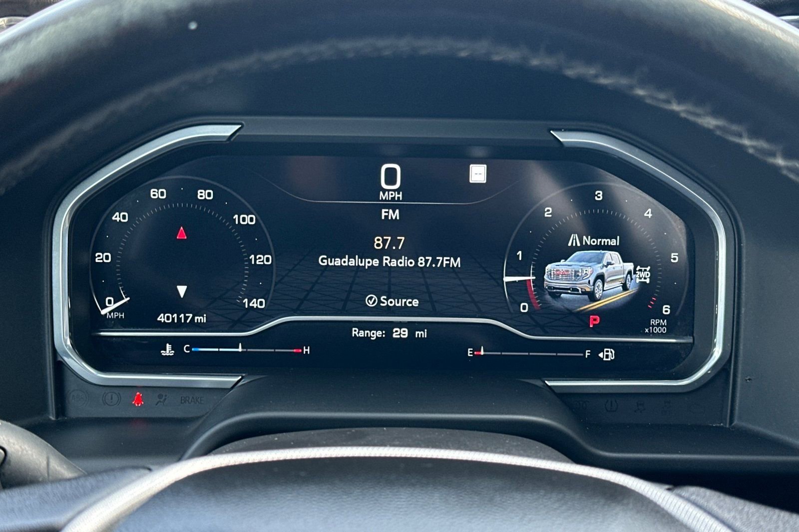 Used 2022 Onyx Black GMC Denali image 33