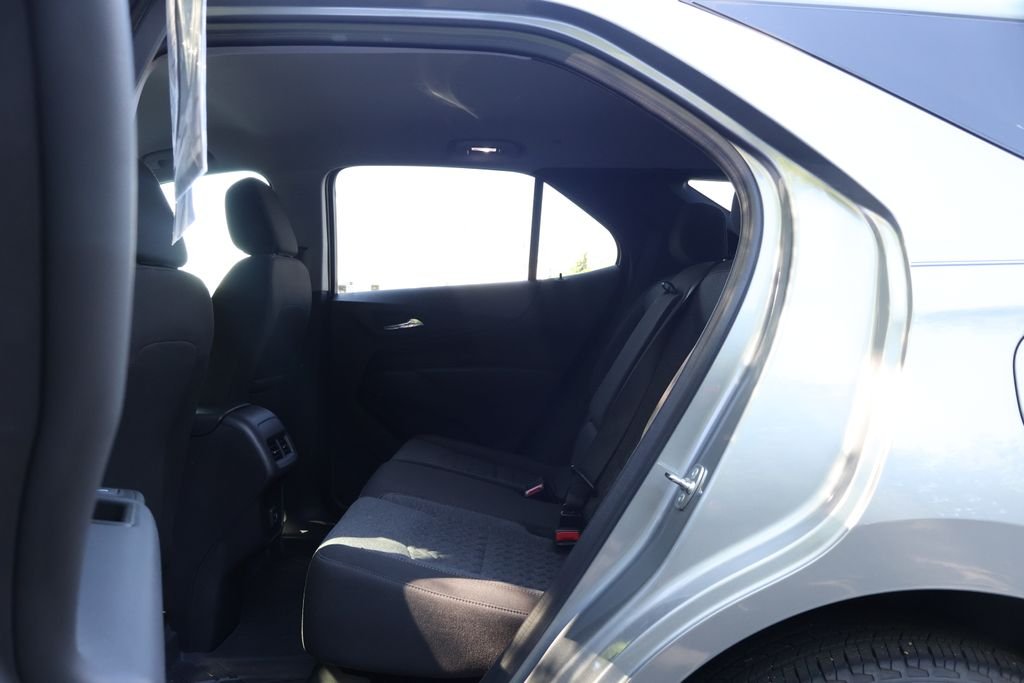 2024 Chevrolet Equinox LT - Photo 42