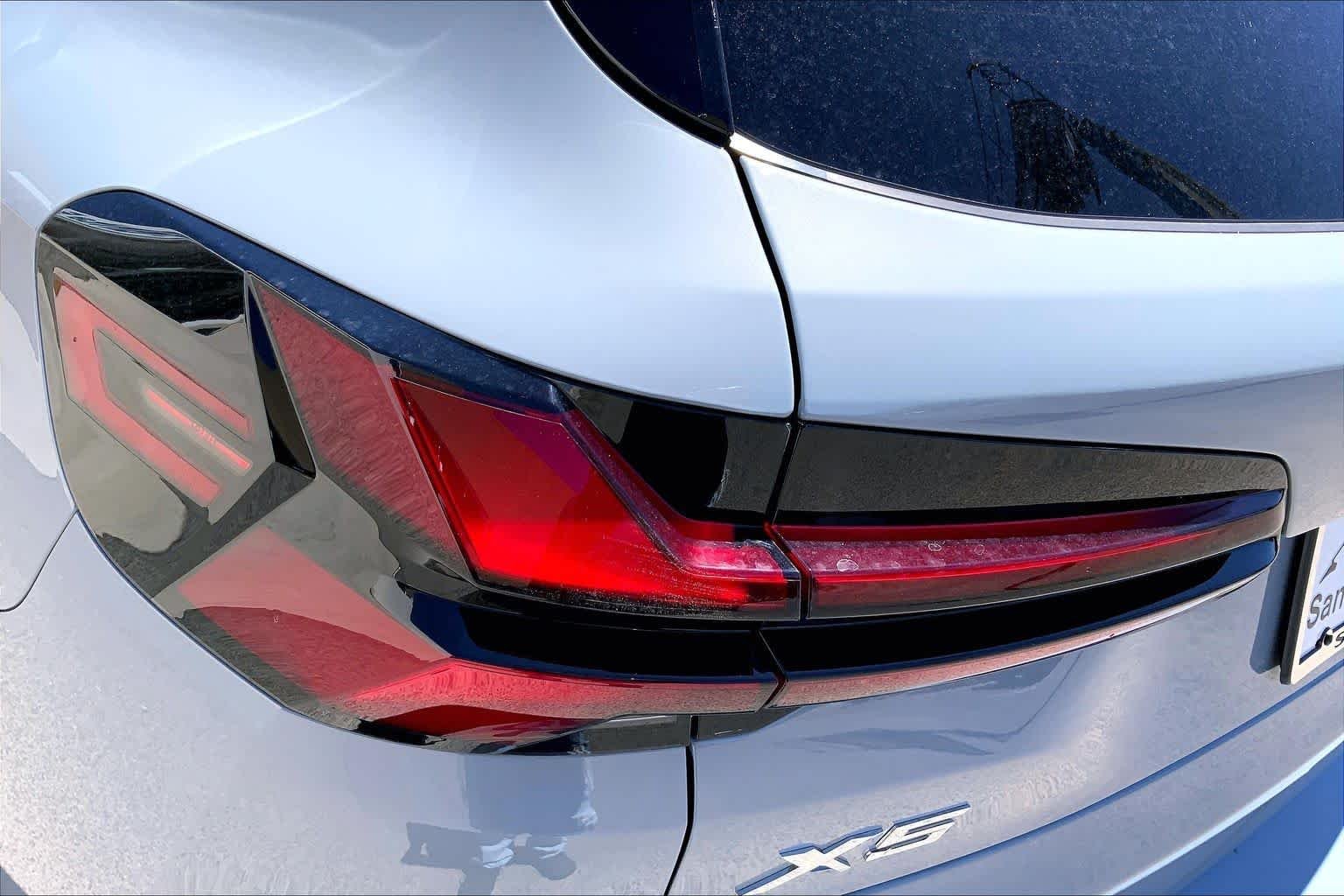 New 2026 Brooklyn Grey Metallic BMW xDrive40i image 14