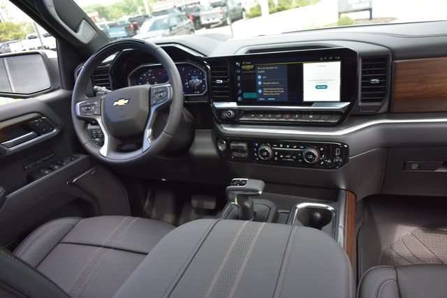 2026 Chevrolet Silverado 1500 High Country - Photo 17