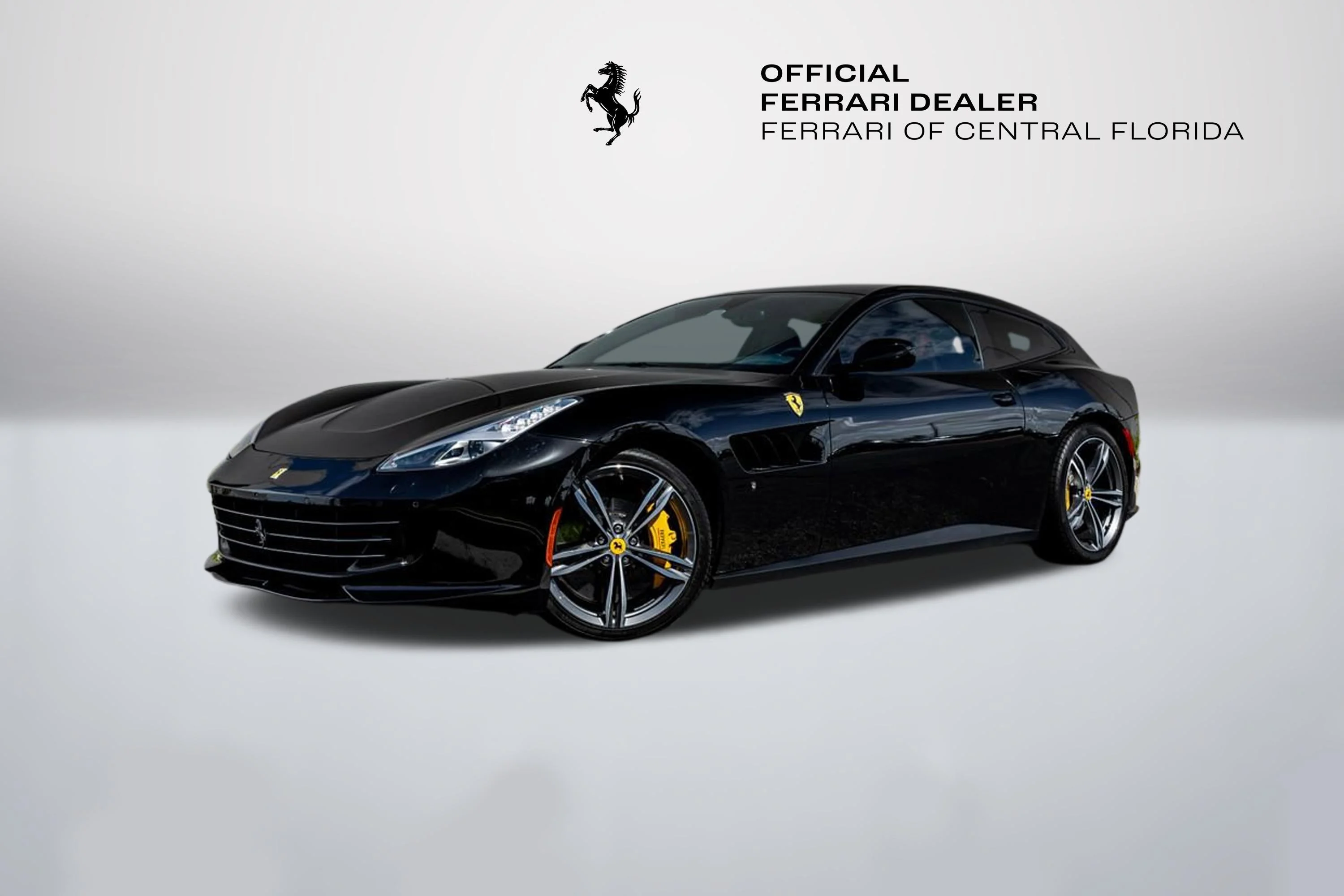 Used 2018 Nero Ferrari V12 image 1