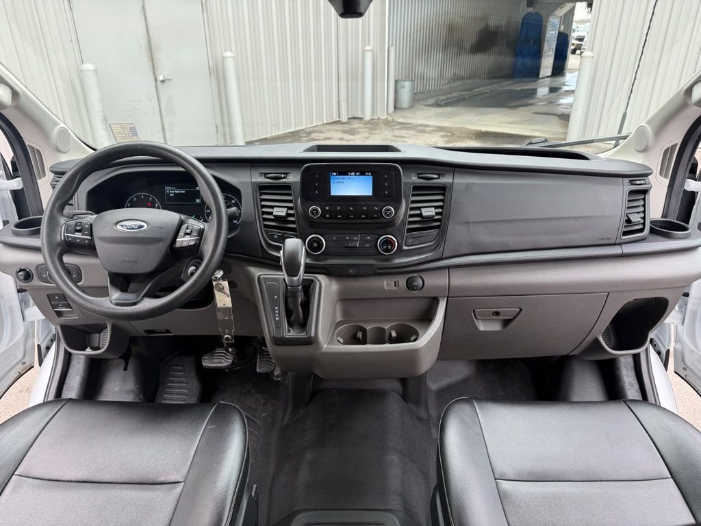 Used 2023 Oxford White Ford Base image 23