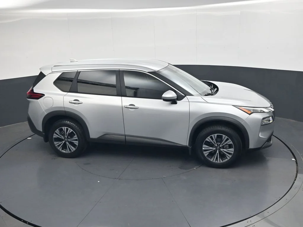 Used 2023 Silver Nissan SV image 36