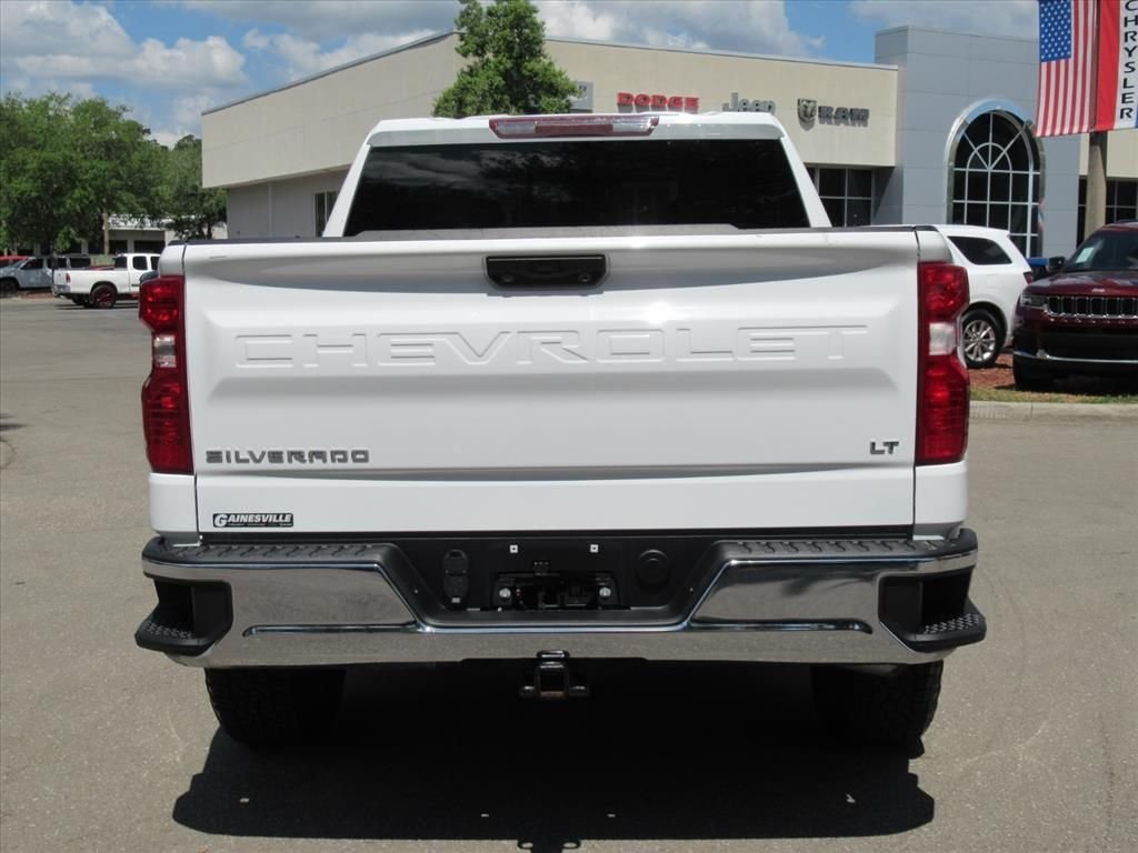 Used 2024 White Chevrolet LT image 6
