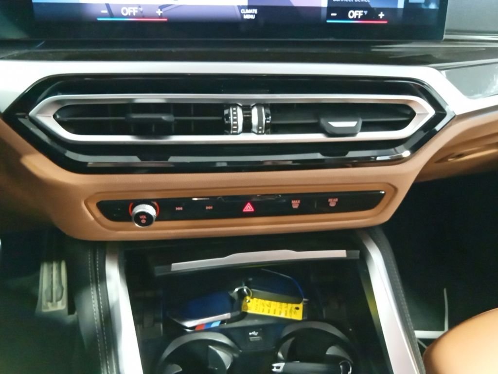 Used 2022 Gray Metallic BMW eDrive40 image 24