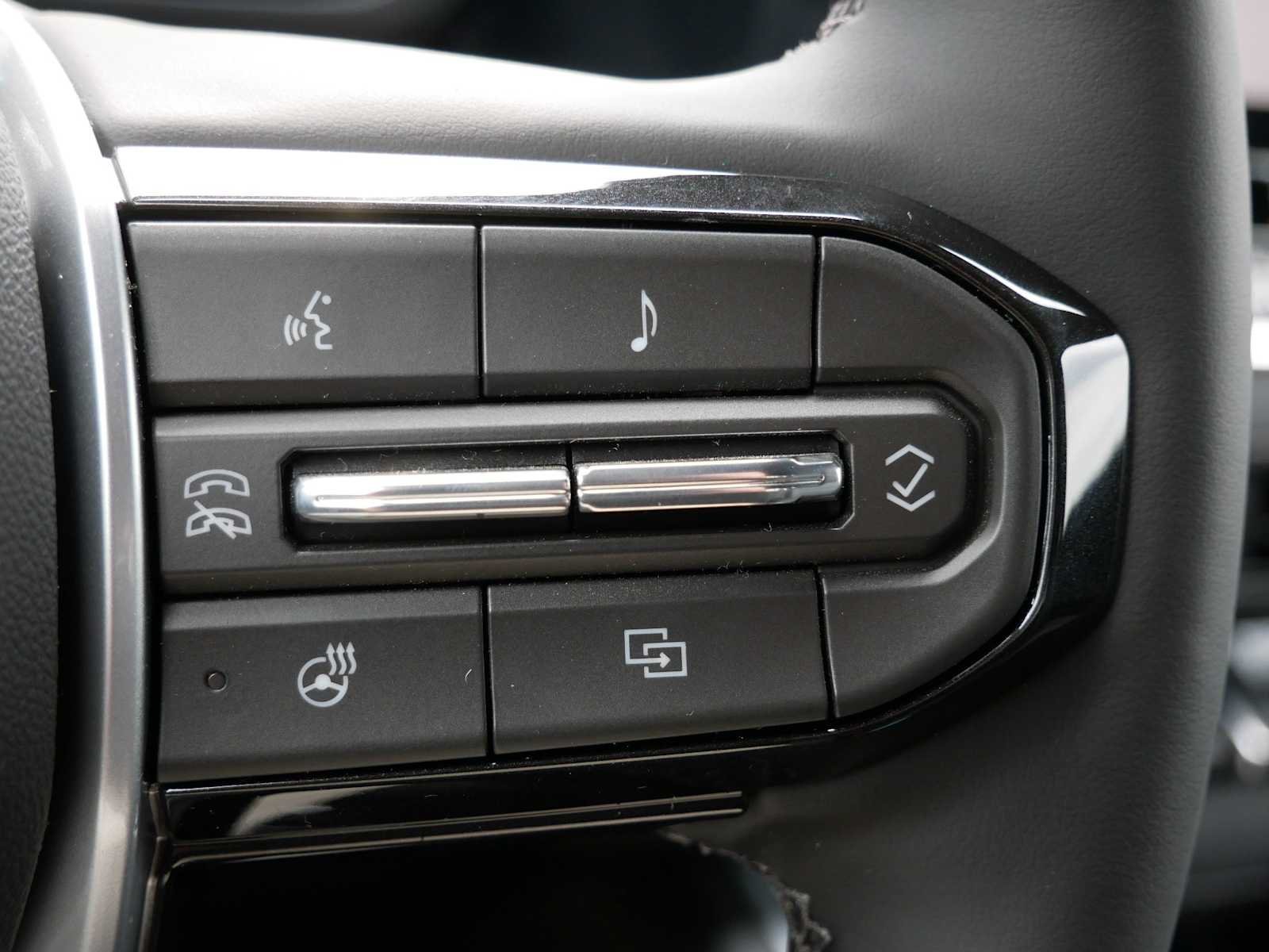 New 2026 Summit White Chevrolet Trail Boss image 23