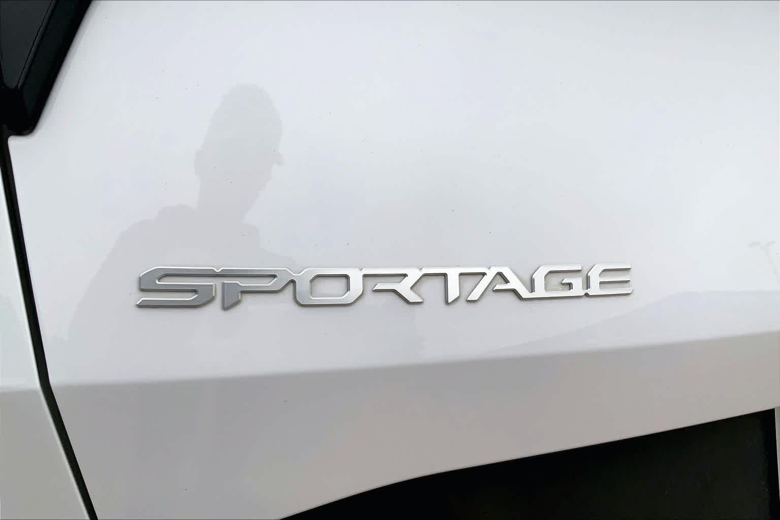 Used 2023 Glacial White Pearl Kia X-Pro Prestige image 31