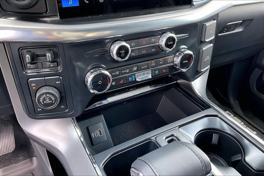 New 2026 Ford F-150 Lariat 4D SuperCrew