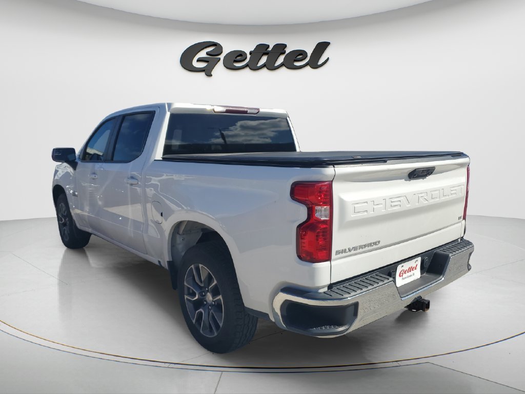Used 2023 SUMMIT WHITE Chevrolet LT image 5