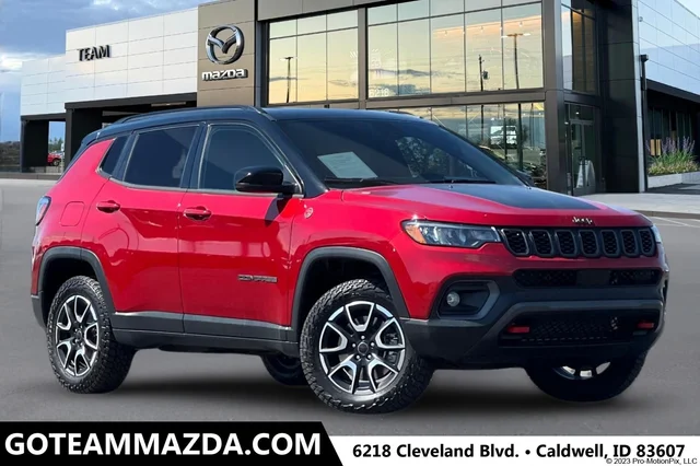 2025 Jeep Compass Trailhawk