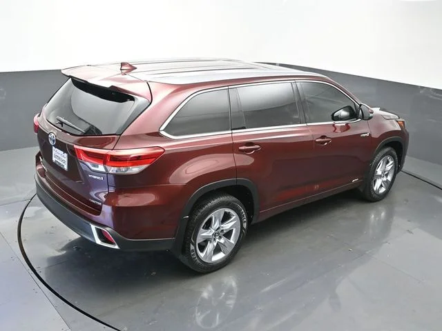 Used 2019 Red Toyota Limited image 64