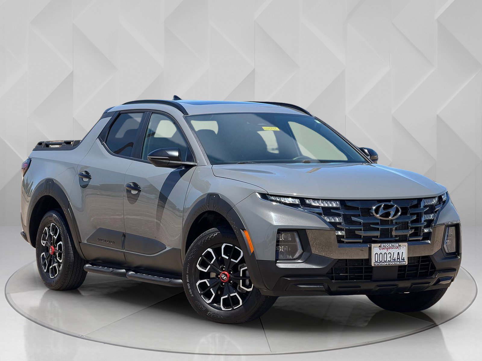 Used 2024 Hampton Gray Hyundai XRT image 6