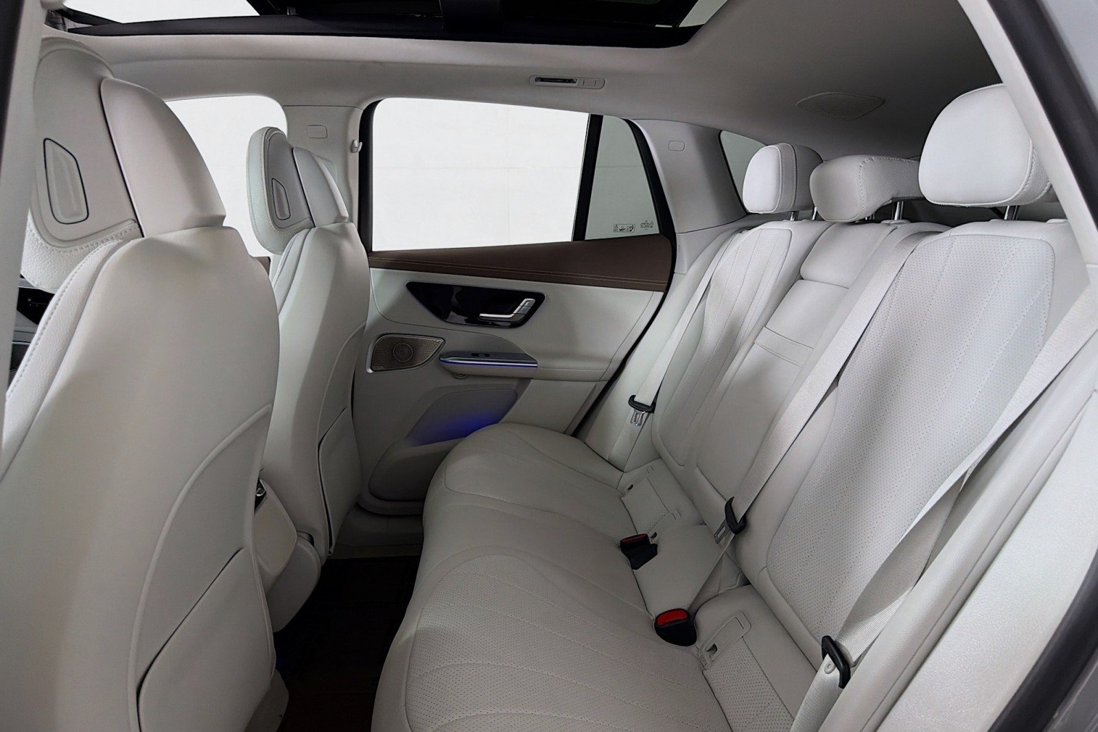 Certified Used 2023 MANUFAKTUR Alpine Grey Mercedes-Benz 350+ image 9