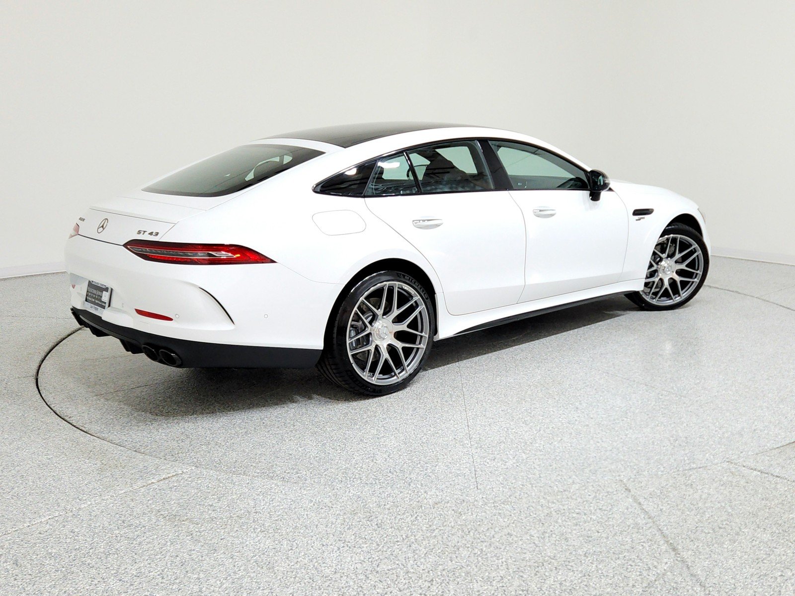 New 2026 MANUFAKTUR Moonlight White Metallic Mercedes-Benz AMG® GT 43 4-Door Coupe image 5