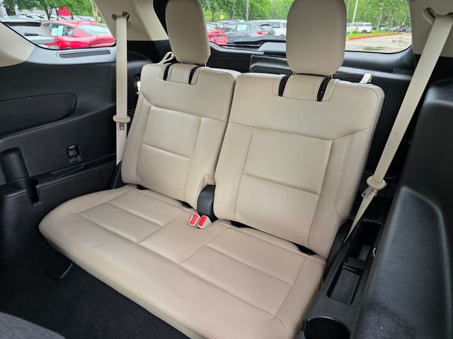 Used 2020 Blue Metallic Ford XLT image 19