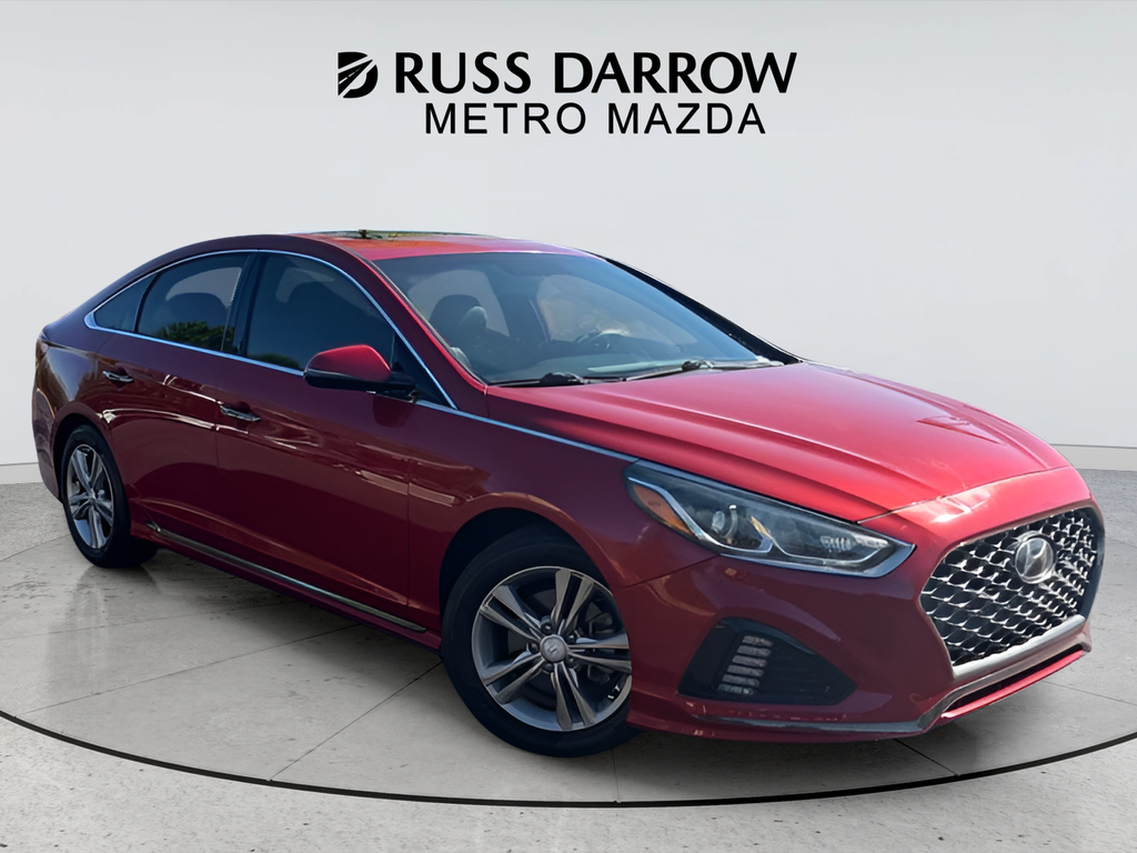 Used 2018 Red Hyundai Sport image 7