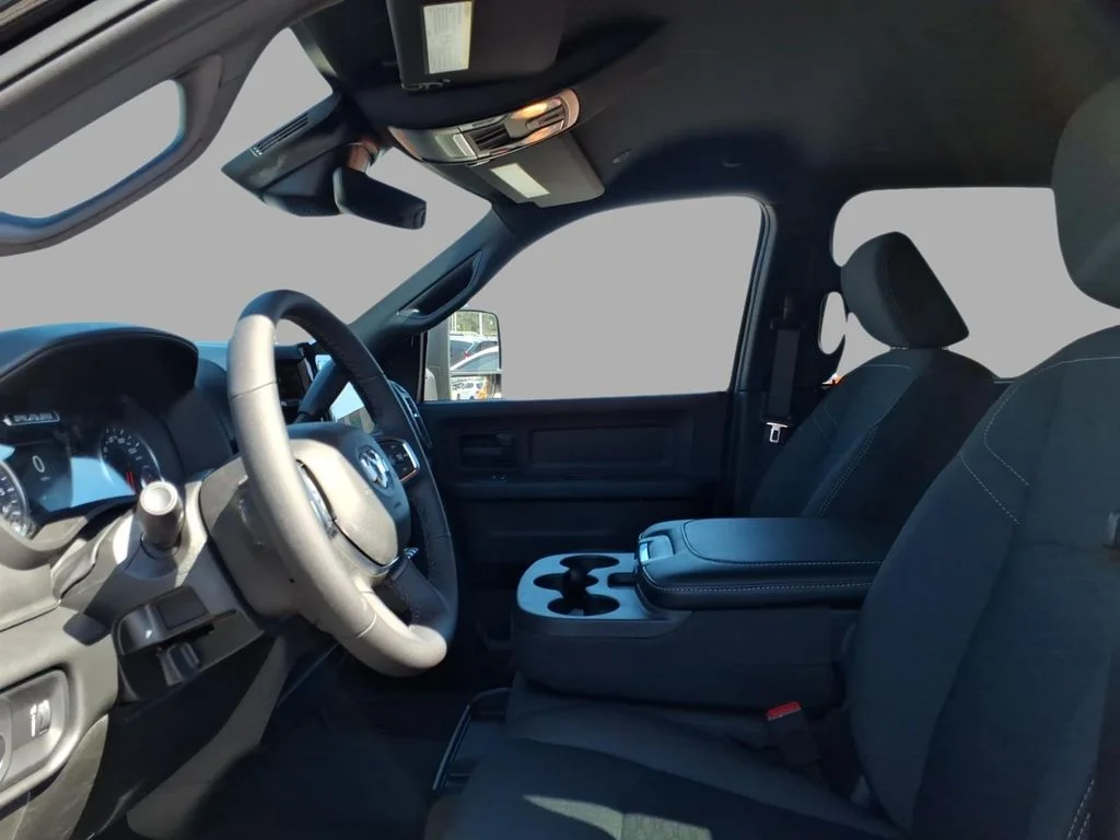 2026 RAM 2500 Tradesman - Photo 6