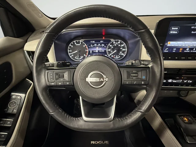 Used 2023 Blue Nissan SL image 38