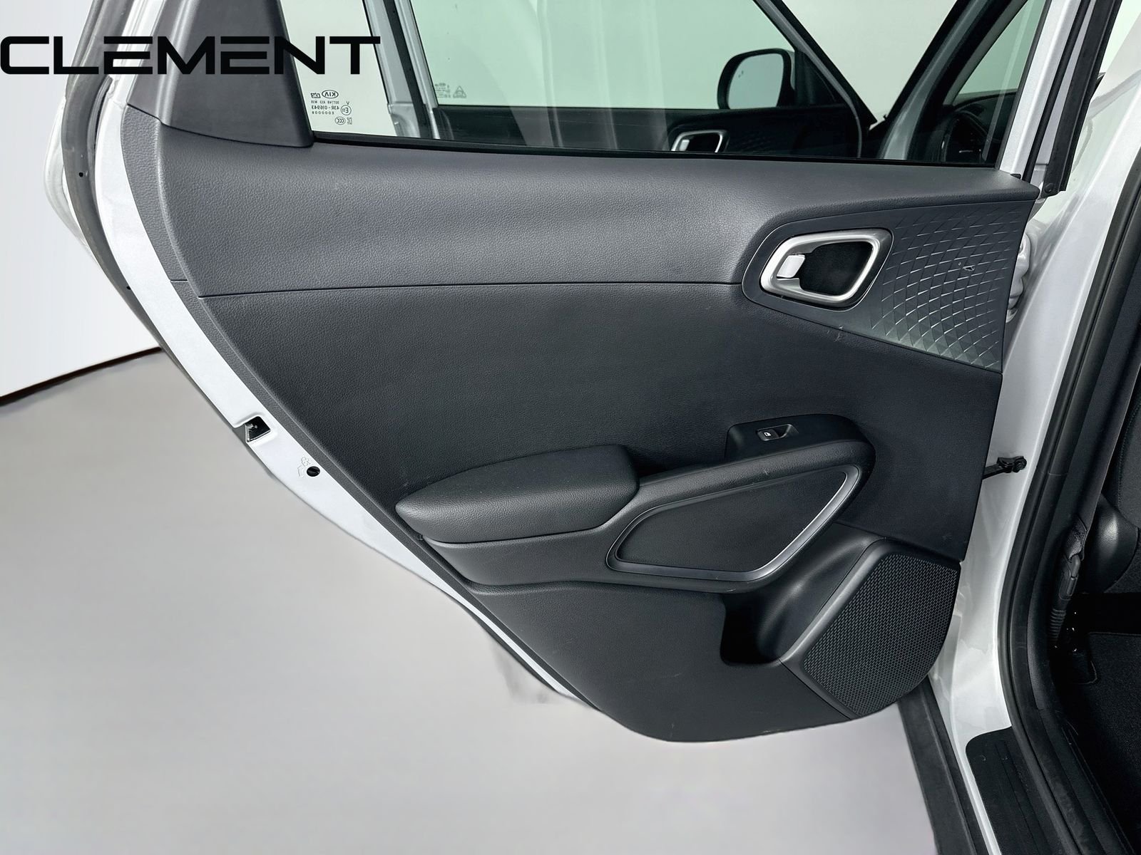 2021 Kia Soul EX - Photo 32
