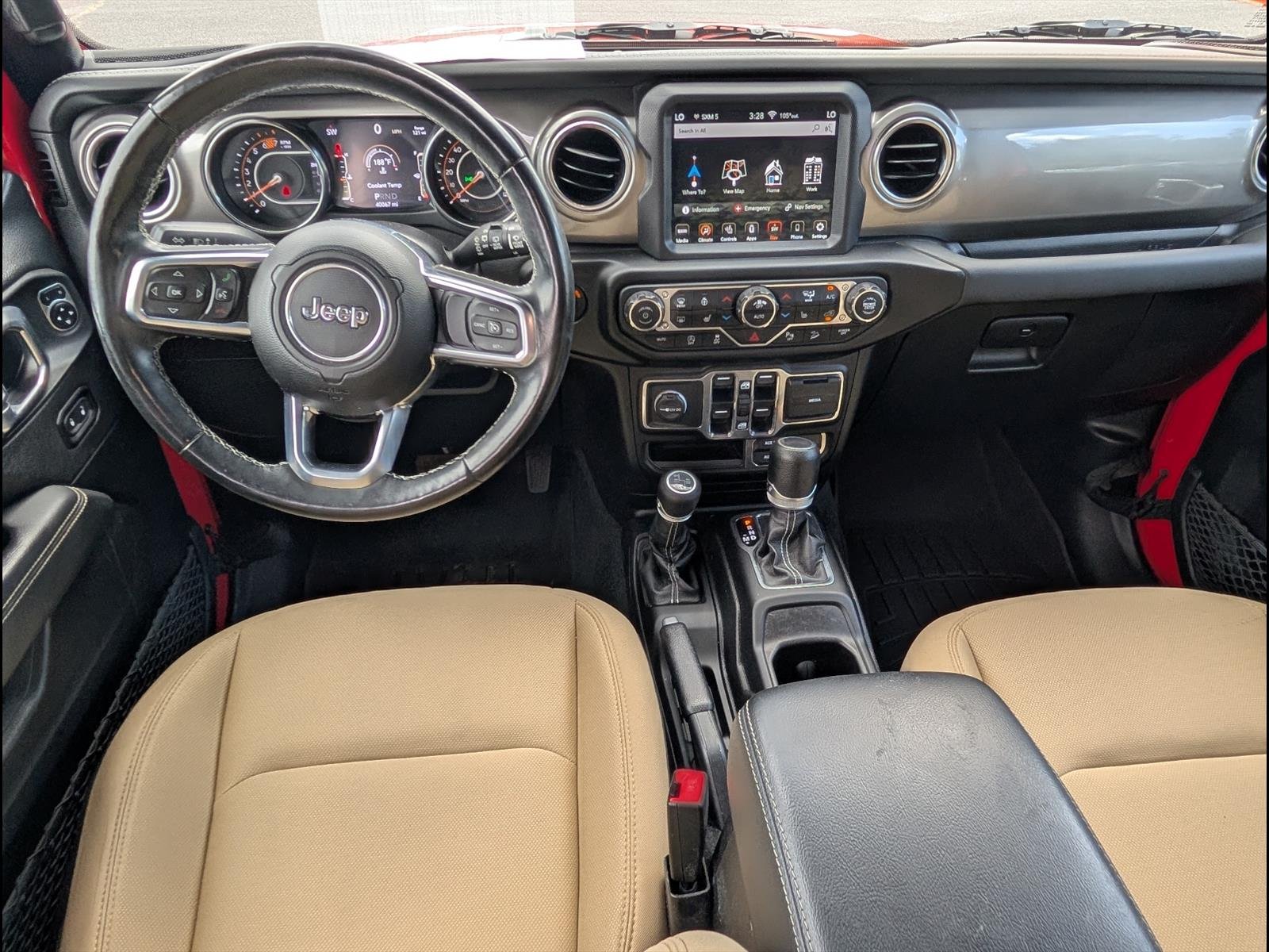 2020 Jeep Wrangler Unlimited Sahara - Photo 10