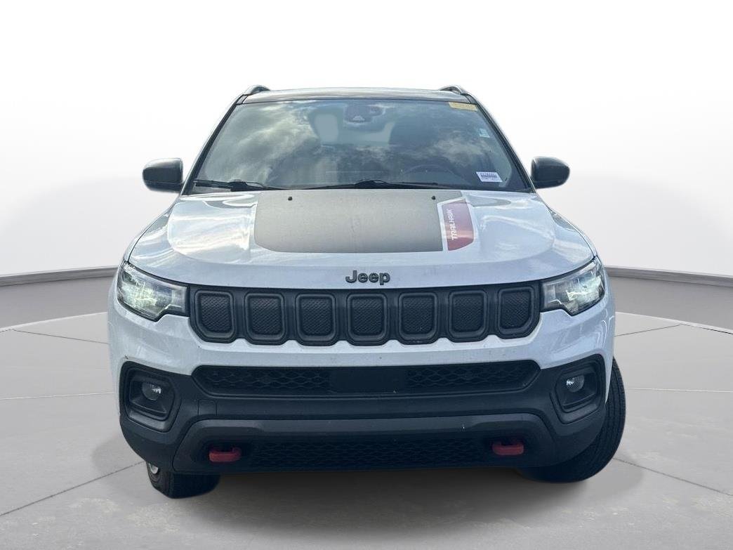 Used 2022 Bright White Clearcoat Jeep Trailhawk image 3