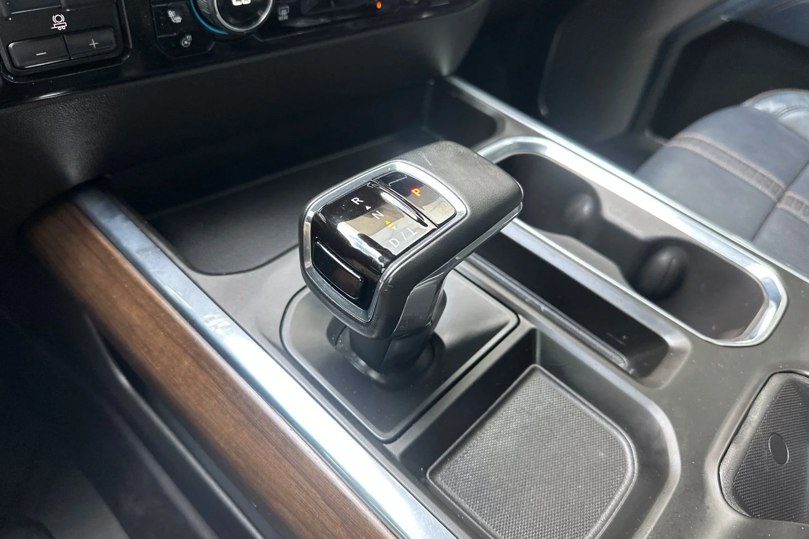 Used 2024 Beige Chevrolet High Country image 19